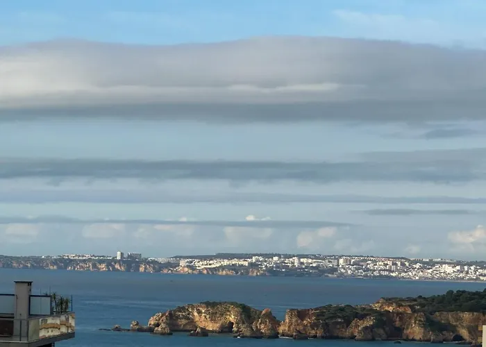 Apartment Da Rocha 6 - 1712 Tarik - P&p